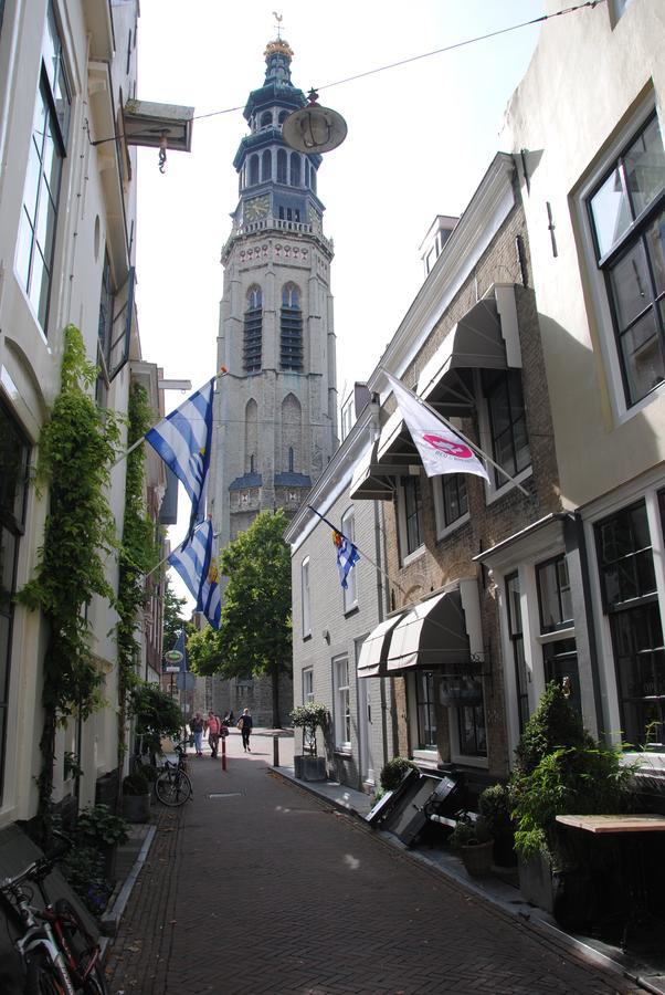 Bed & Breakfast Adrichem En Scherpenseel 2*