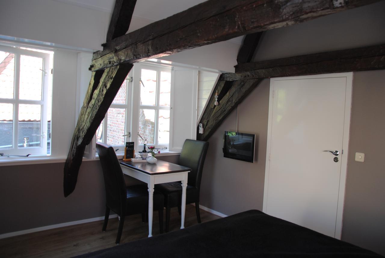 Adrichem En Scherpenseel 2* Middelburg
